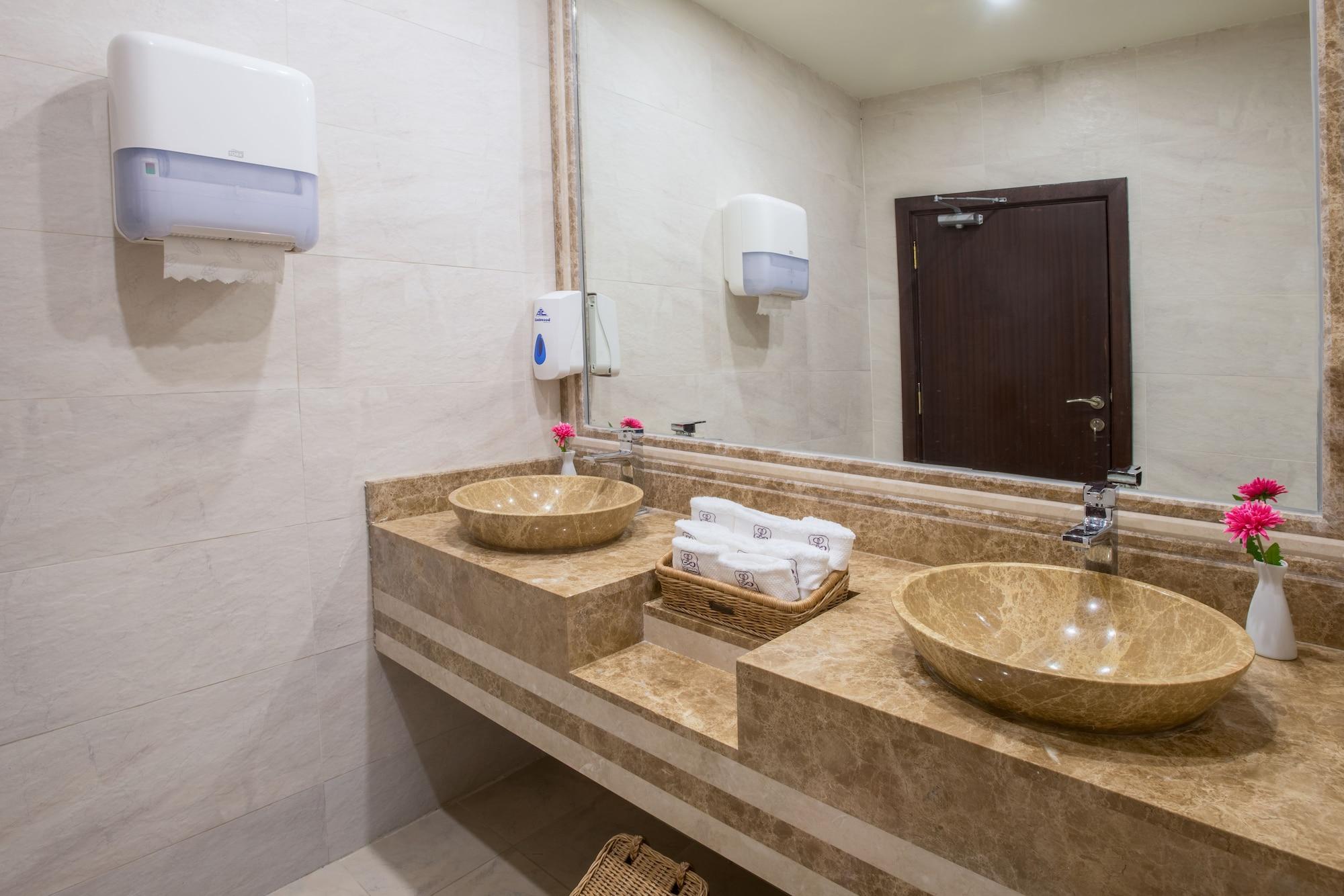 Lavona Hotel Dammam Luaran gambar